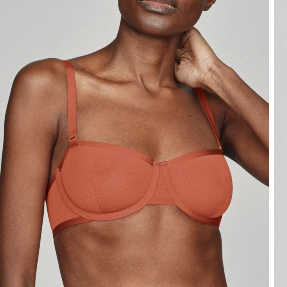 Cuup balconette 32 E (DD) clay